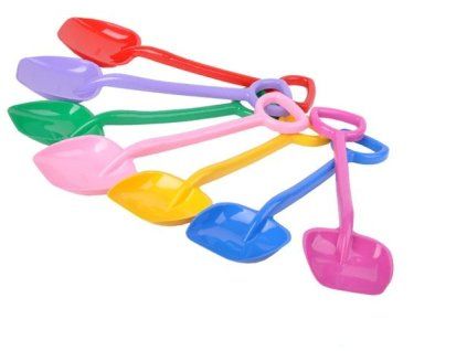 Lopatka na písek 55 cm - různé barvy
